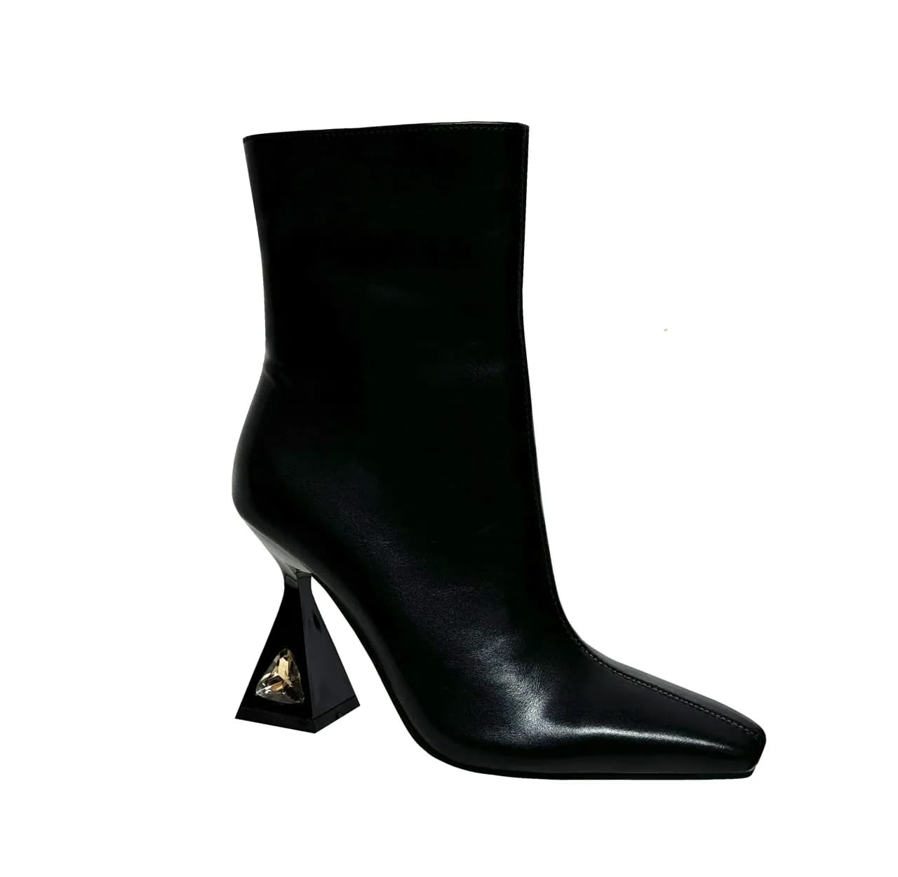 Molly in Black, product view