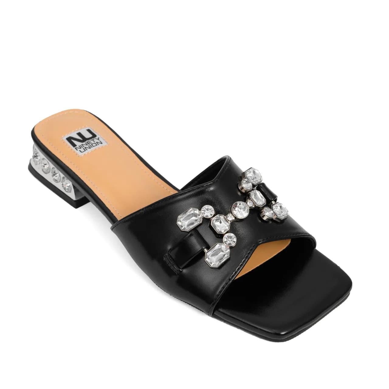 Charm in Black, product view