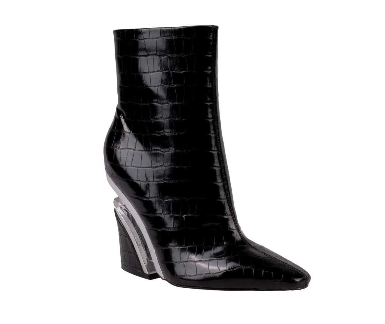 Via in Black, product view